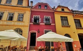 Casa Kuhn